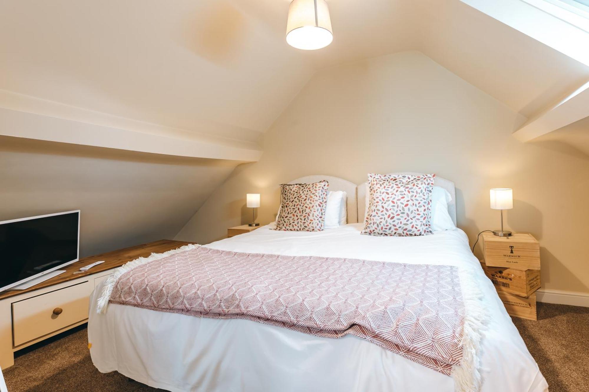 High Grosvenor House With Rose And Heath Cottages Bridgnorth Eksteriør bilde