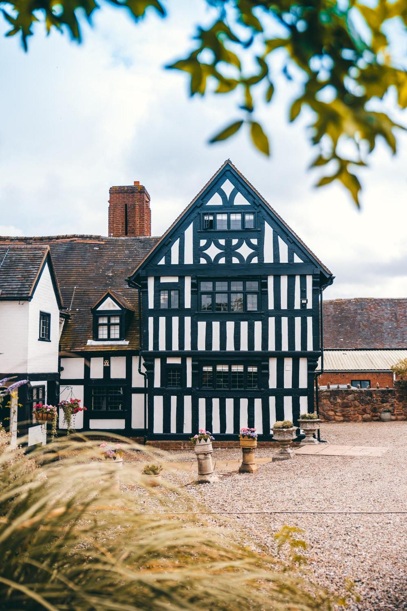 High Grosvenor House With Rose And Heath Cottages Bridgnorth Eksteriør bilde